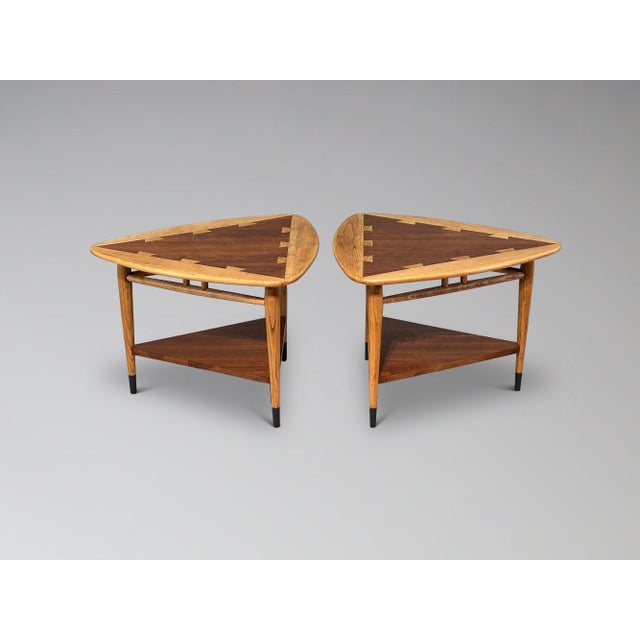 1960s Restored Pair of Lane Acclaim Guitar Pick Side Tables Triangle Wedge End Tables For Sale - Image 5 of 15