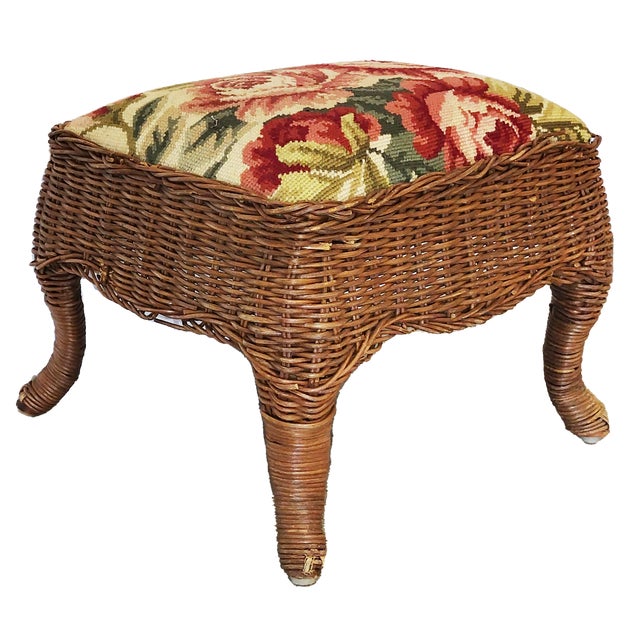 So on trend in Granny Chic, Coastal Cottage, or Organic Chic decor, this lovely natural wicker footstool with braided...
