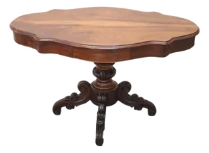 Mid-19th Century Pedestal Table in Walnut