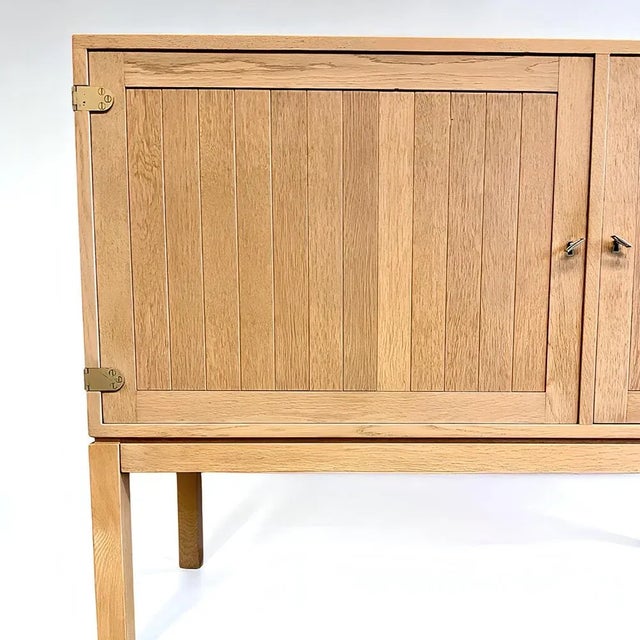 Mid-Century Modern Sideboard in Oak with Brass Fittings attributed to Kurt Ostervig for A/S Randers, Denmark, 1960s For Sale - Image 13 of 18