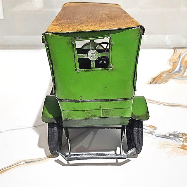 Vintage 1916 Chevrolet Baby Grand Touring Car Model – Decorative Collectible For Sale - Image 4 of 18