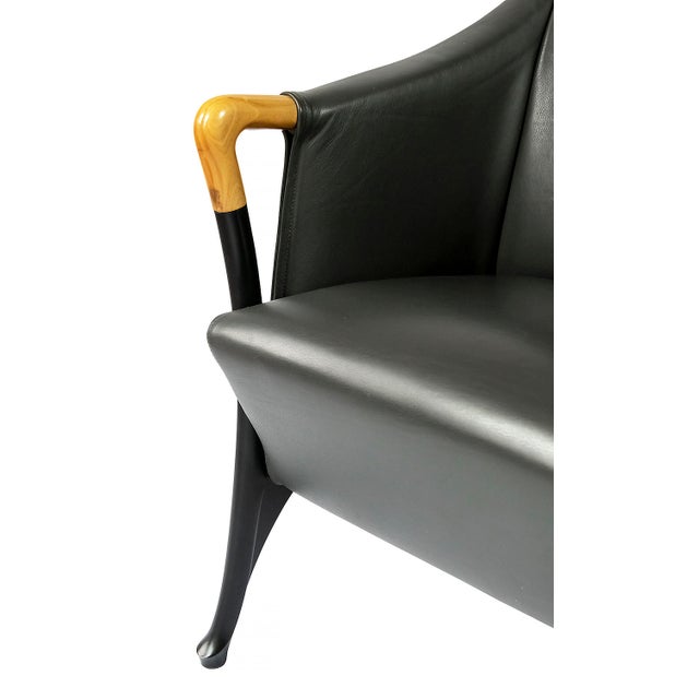Mid-Century Leather Armchair by Umberto Asnago for Giorgetti Progetti For Sale - Image 4 of 8