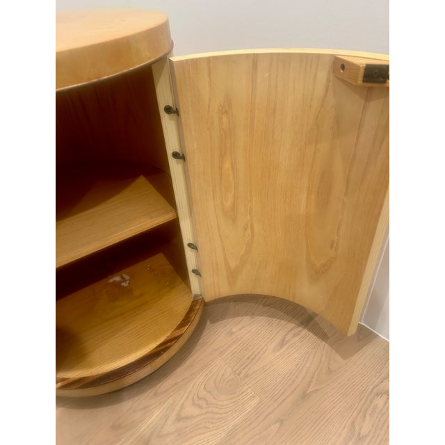 Henredon Scene Two Burlwood Dresser and Matching Round Nightstand/ Mid-Century Modern 1970s Set For Sale - Image 11 of 18