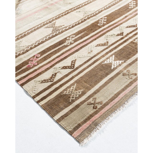 Textile Vintage Circa Camel Turkish Kilim Rug Runner, 5ft 5in X 9ft 4in For Sale - Image 7 of 11