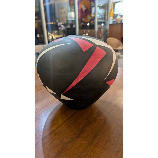 1990s Modernist Pottery For Sale - Image 14 of 17