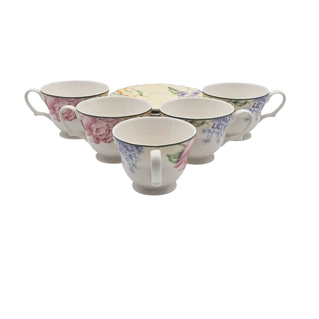 Late 20th Century Jessica McClintock Westbury Court Christina Floral Cups & Saucers, Set of 5 For Sale - Image 4 of 16
