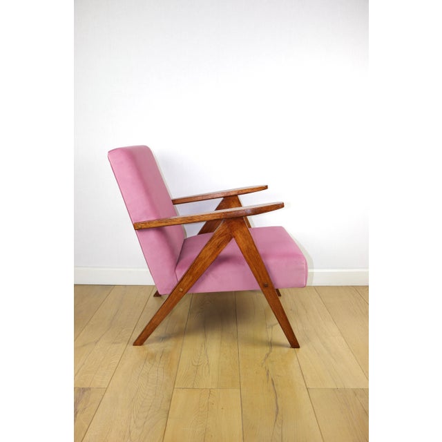 Vintage armchair B-310 VAR in pink Jade structural fabric from the 1970s. 2 pieces available. Classic Var B-310 armchair,...