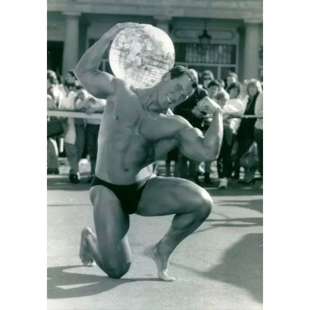 1986 Swedish Bodybuilder Photograph For Sale - Image 4 of 4