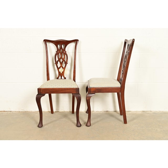 Henredon Style Georgian Carved Mahogany Dining Chairs, Set of Four For Sale - Image 10 of 12