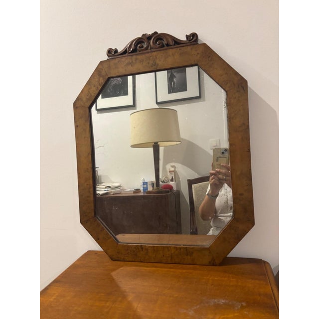 Antique Octagonal Mirror in Burl Wood with Carved Scroll Pediment, 1890s For Sale - Image 3 of 8