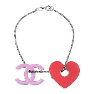 Chanel Charm Bracelet Spring c2004 Heart CC Logo White Metal 7.5" For Sale
