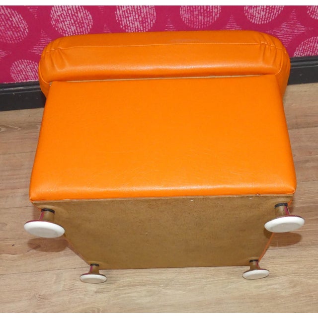 1970s Orange Leatherette Stool, 1970s For Sale - Image 5 of 10