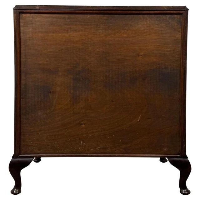 Wood 20th Antique Century Mahogany Chest of Drawers For Sale - Image 7 of 9