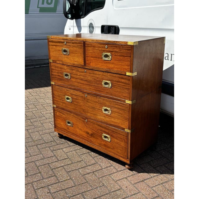Antique Brass-Bound Mahogany Campaign Chest from Ross & Co, Dublin For Sale - Image 15 of 18