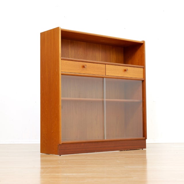 Pair of Vintage Nathan Teak China Display Cabinets For Sale - Image 10 of 15