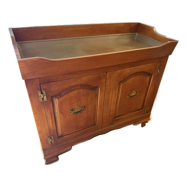 Mid 20th Century Rare Cushman Colonial Creations Maple Dry Sink For Sale
