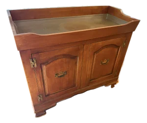 Mid 20th Century Rare Cushman Colonial Creations Maple Dry Sink
