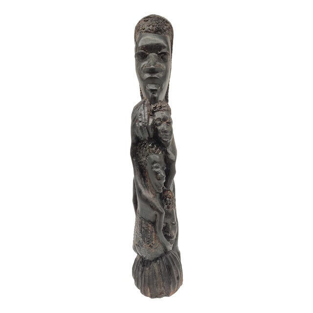 Modernist Hand-Carved Ujamaa Sculpture in Ebony Makonde, 20th Century For Sale