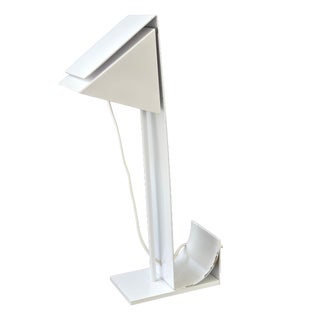 Vintage Table Lamp in White Lacquered Bent Metal, 1970s For Sale