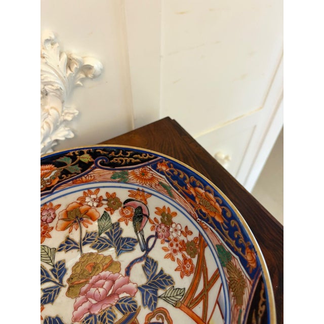 Antique Japanese Meiji Imari Porcelain Centrepiece Bowl, 1860s For Sale - Image 4 of 11