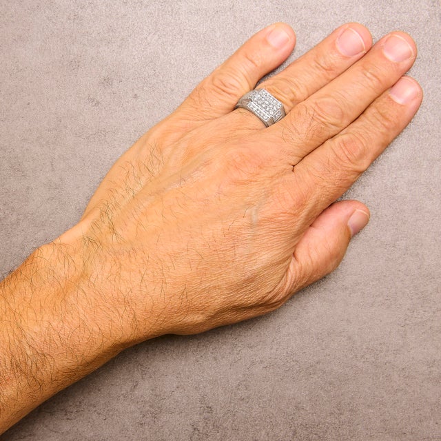 Early 21st Century Men's .925 Sterling Silver 1.00 Cttw Diamond Multi Row Band Ring - Size 10 For Sale - Image 5 of 6