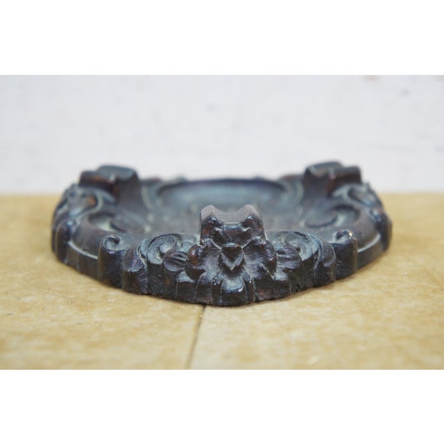 Mid 20th Century Mid Century Syroco Wood Ornate Floral Ashtray Three Cigarette Rest For Sale - Image 5 of 10