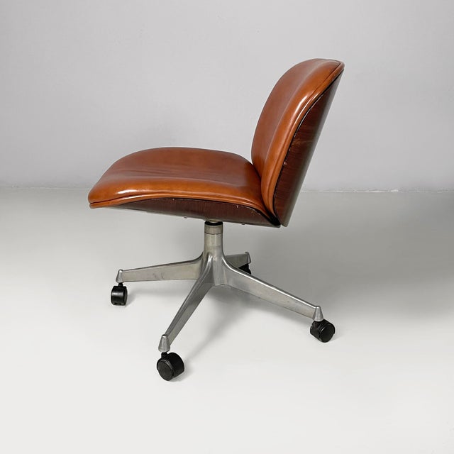 Italian Modern Office Chairs by Ico Parisi for Mim, 1970s, Set of 8 For Sale - Image 3 of 18