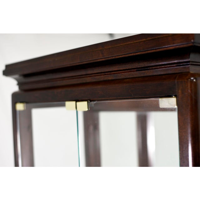 1970s Chinoiserie Lighted Century-Inspired Display Cabinet by Pulaski Furniture For Sale In Chicago - Image 6 of 9