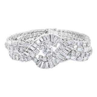 32 Ct Diamond 1.79 Diamond Gia Cert Platinum Art Deco Style Bracelet For Sale