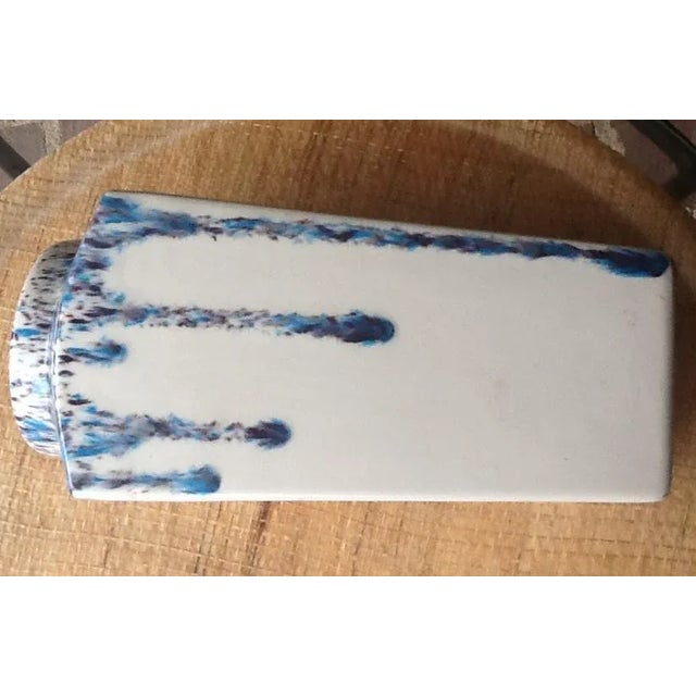 Violet Blue & White Decorative Drip Vase For Sale - Image 6 of 8