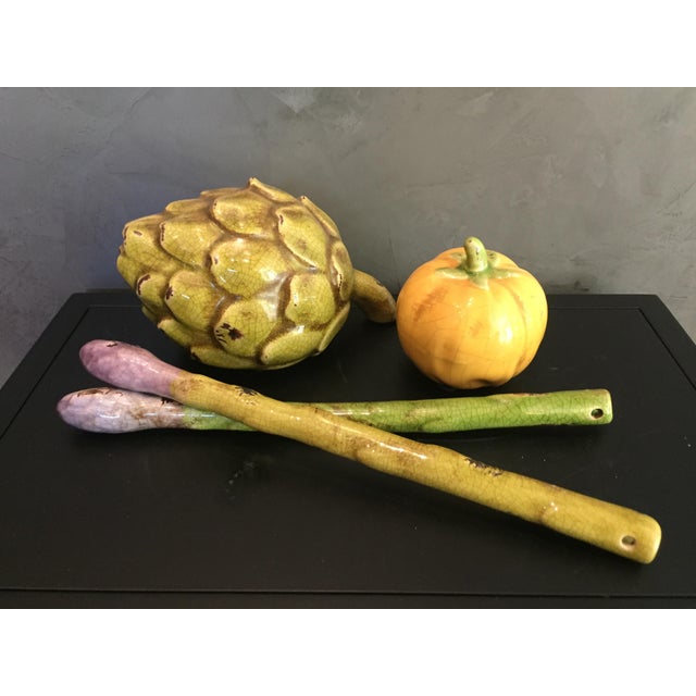This delicious Foreside ceramic vegetable set is a fun centerpiece to have for holiday décor or as a dinner party center...