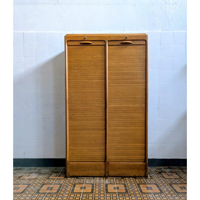 Late Liberty High Range Cabinet in Walnut, 1930s For Sale - Image 10 of 18