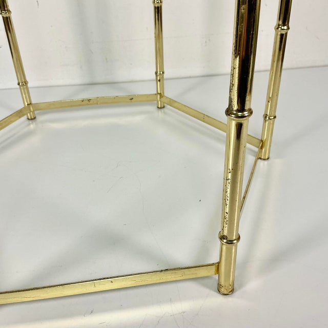 1970s Vintage Boho Chic Coastal Hollywood Regency Faux Bamboo Metal Drinks Table. For Sale - Image 10 of 12