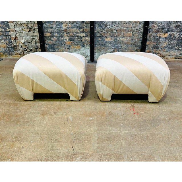 Post Modern Pair of Souffle Pouf Ottomans/Stool 1980 For Sale In Chicago - Image 6 of 7