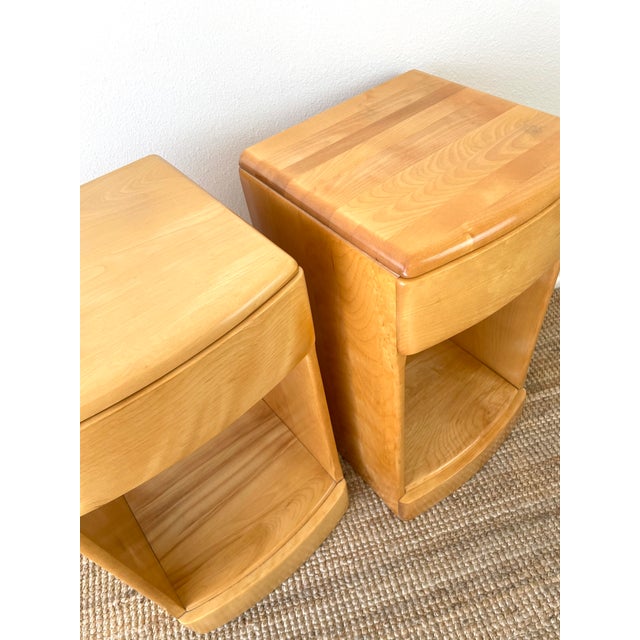 Vintage Mid-Century Modern Heywood Wakefield Pair of Airflow Nightstands in Wheat For Sale - Image 16 of 17