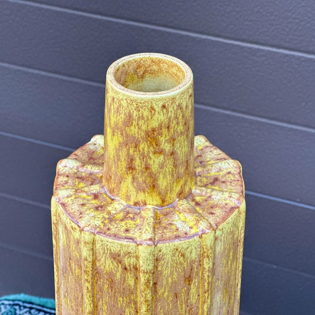 Beautiful modernist style large decorative vase handcrafted in Portugal by Global Views. Signed on bottom. Ships quickly...