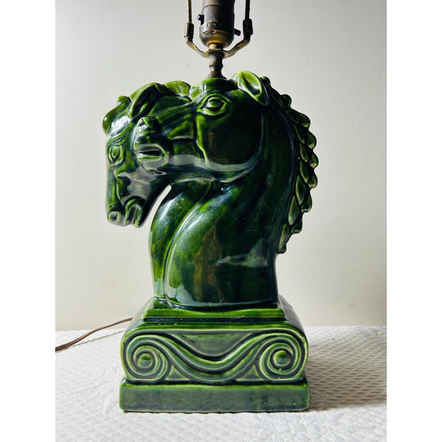 Art Deco Vintage Art Deco Royal Haeger Double Horse Head Pottery Table Lamp For Sale - Image 3 of 12