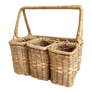1980s Classic Wicker Flatware and Napkin Caddy Basket For Sale