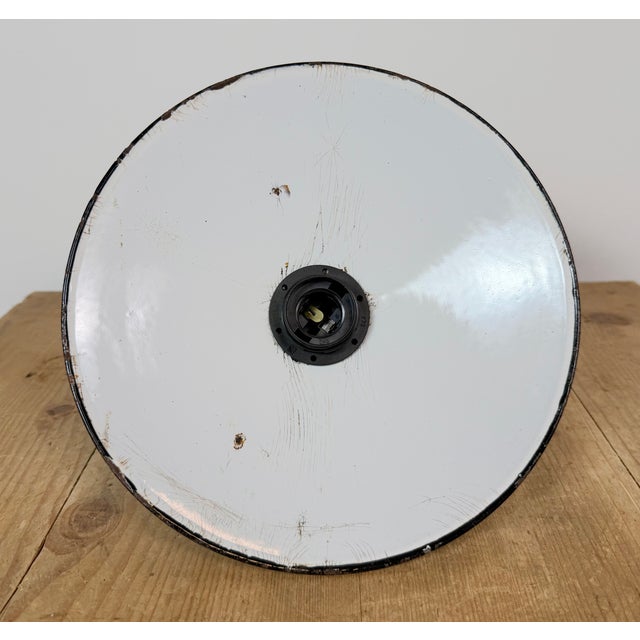 Industrial Green Enamel Military Pendant Lamp with Cast Aluminium Top, 1960s For Sale - Image 17 of 18