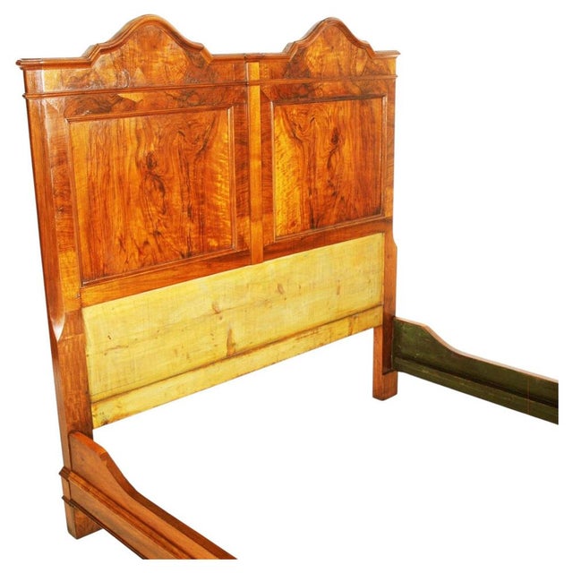 19th Century Neoclassical Solid Blond Walnut and Walnut Veneer Double Bed from Bassano Manufactures For Sale - Image 15 of 18