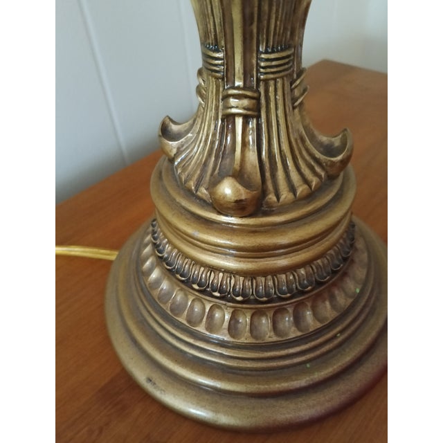 Hollywood Regency Vintage Black & Gold Neoclassical Table Lamp With Ornate Cast Metal Base For Sale - Image 12 of 12