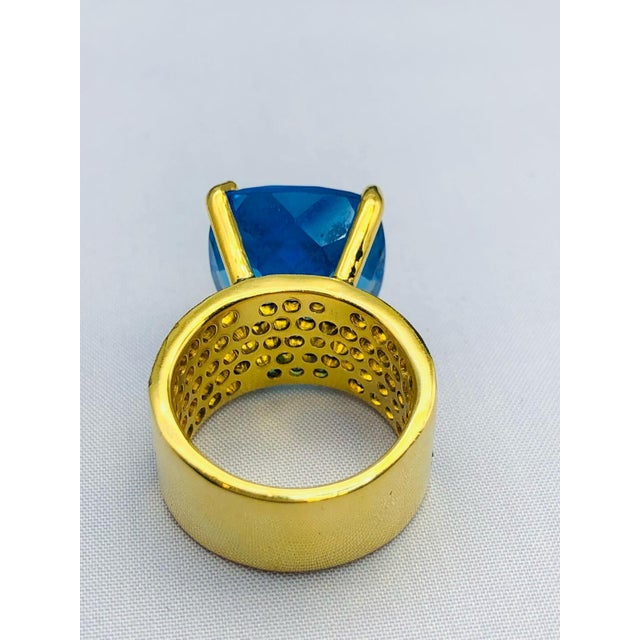 Blue Bochic "Orient" Yellow Sapphire & Blue Topaz Ring Set In 18K Gold & Silver For Sale - Image 8 of 12