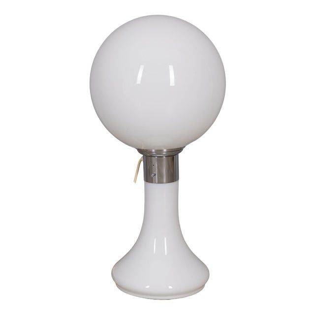 Vintage Italian Table Lamp in White Glass, 1970s For Sale