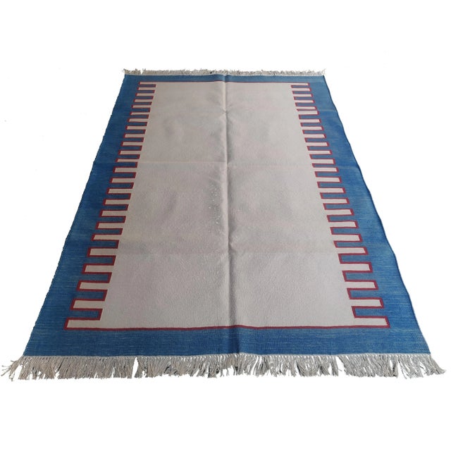 Mid-Century Modern Handmade Cotton Key Rug, White with Red and Sky Blue Border 8'x10' For Sale - Image 3 of 8