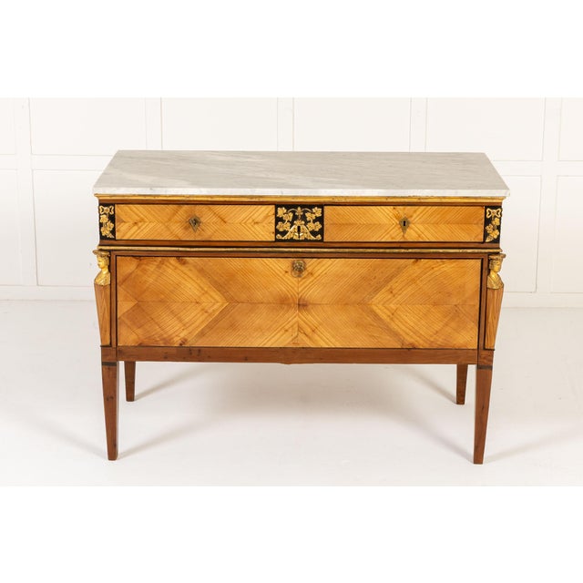 Wood Antique Italian Yew and Cherrywood Commodes, 1700s, Set of 2 For Sale - Image 7 of 12