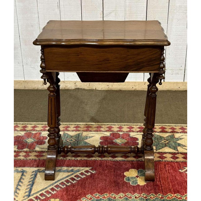 19th Century Walnut Dressing Table For Sale - Image 13 of 18
