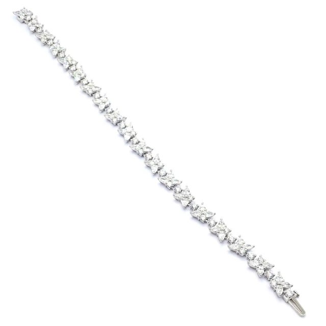 Tiffany & Co Victoria Diamond Mixed Cluster Platinum Bracelet For Sale In Philadelphia - Image 6 of 10