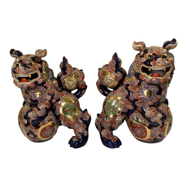 Japanese Taisho Period Cobalt Blue Kutani Foo Dogs Shishi / Temple Lions For Sale