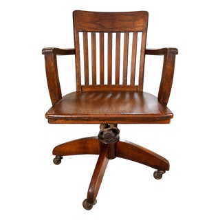 Mid Century Modern Vintage/Antique Oak Swivel-Tilt Office Armchair With a Seng Company (Chicago) Spring/Tilt Mechanism 1940’s For Sale