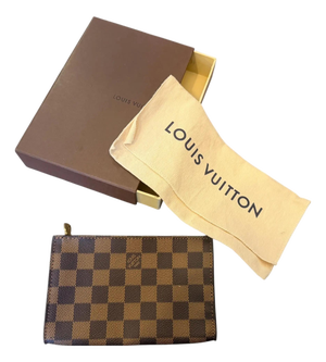 A Vintage 1998 Full Set Louis Vuitton Brown Damier Bucket Companion Pouch